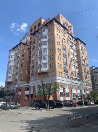 2-кімнатна квартира на Подолі - фото 1