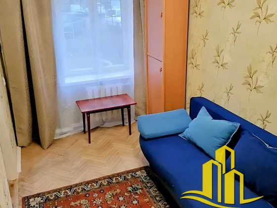 Продаж затишної 2-кімнатної квартири біля метро “Дорогожичі”.