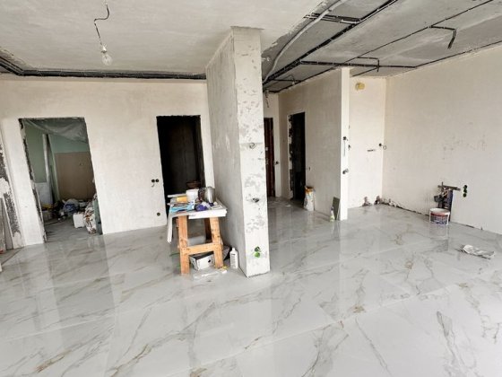 Продажа Варшавский + 3х-кімнатна квартира Київ