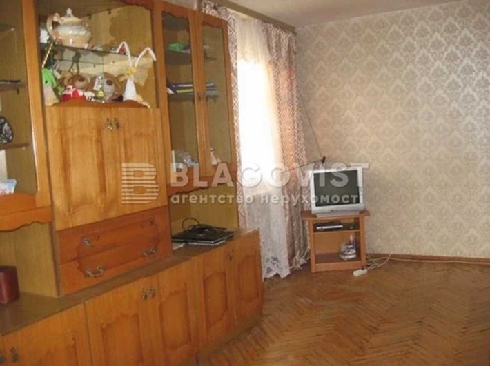 Продам 3х кім кв під ремонт, вул. Ушинського 6. - фото 1
