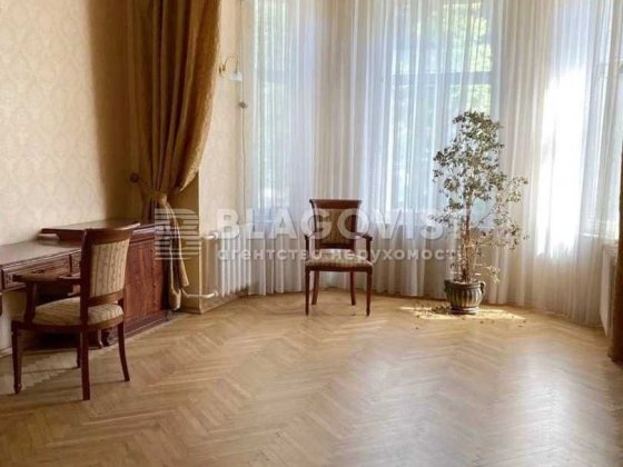 Продаж 2-х кімн Гончара Олеся 88Б, Центр,м.Університет