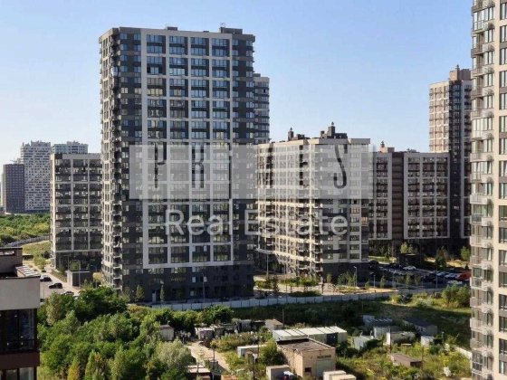 3 к квартира без ремонта ЖК Варшавський Київ
