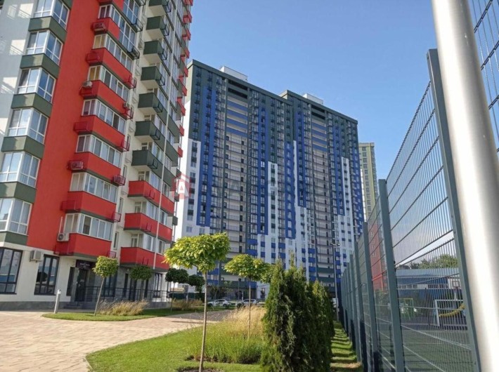 ЖК Сирецькі сади 3х кімнатна Виговського ТРЦ Ретровіль м.Нивки - фото 1