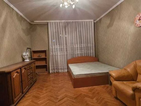 Продаж 1 к.квартири біля метро Академмістечко Святошинський район Киев