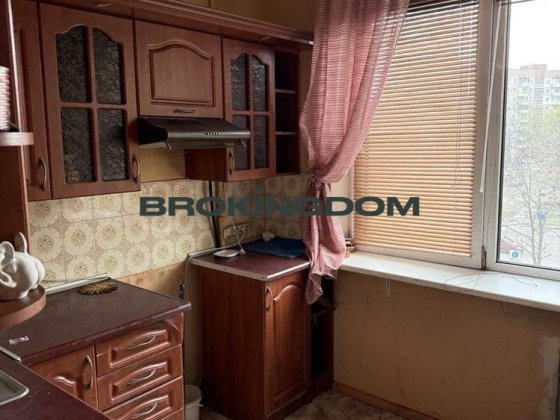 Продаж 2-х к. квартири на Виноградор, Г.Гонгадзе Київ