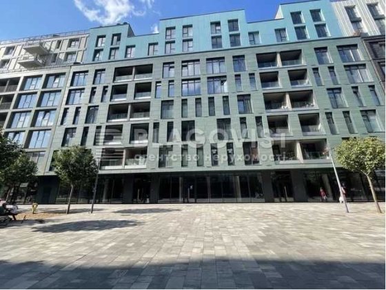 Продаж! 3-к квартира, дорогий дизайнерський ремонт! Rybalsky