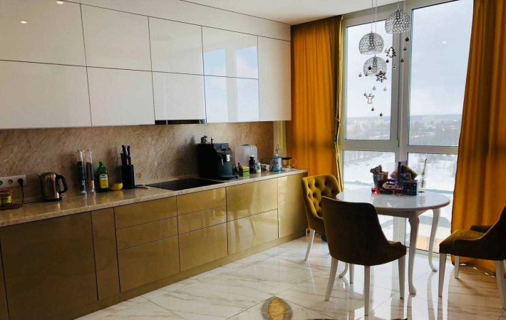 Продаж 3к квартири 79.6м ЖК Місто Квітів вул. Тираспольська 60 - фото 1