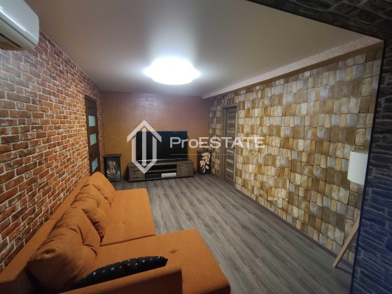 Продаж 2-х комнатная LOFT Донца 21а