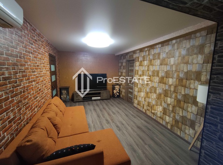 Продаж 2-х комнатная LOFT Донца 21а - фото 1