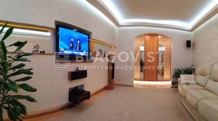 Продаж 3К квартири проспект Свободи Подільський район - фото 1
