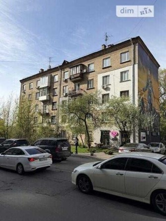 2к в сталінці під ремонт. середній поверх Центр, Цирк, Золоті Ворота Вокзальна Університет Ботанічни - фото 1
