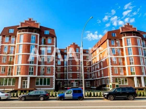 1к кв метро Іподром 10 мін пішки права власності більше 3х.р Київ