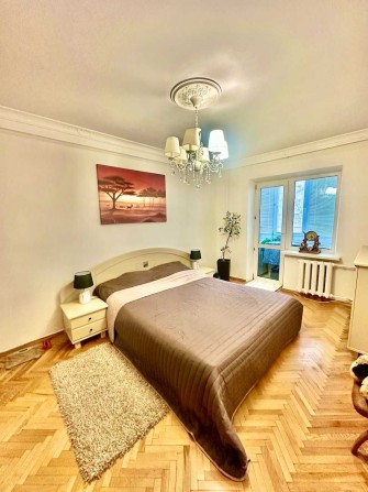 Златопільська 4к. Солом'янський район. 3 кімнатна квартира. Ремонт. - фото 1