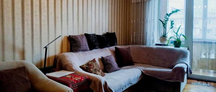 3-кімнатна квартира в гарному стані на вул. Зодчих, 36, Святошино - фото 1