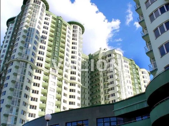 Продам 3 кімнатну квартиру. 121м2   ЖК Смарагдовий. Шаповала 2 Київ