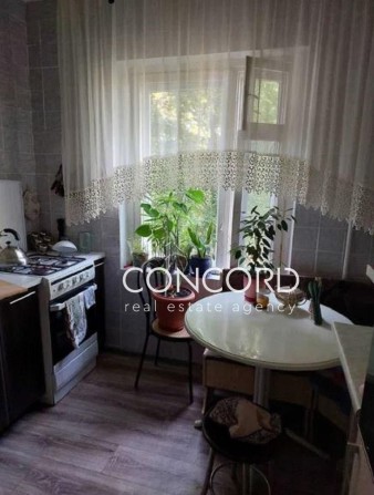 Продам 2к квартиру по Ратушного Романа вул.(Волгоградська вул.) 35А - фото 1