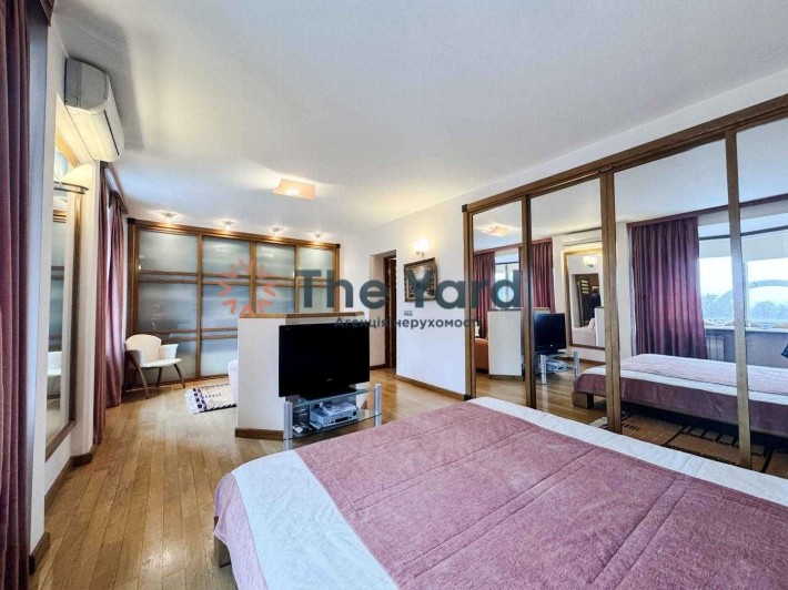 Продаж 3х кімнатної дизайнерської квартири вул. Хрещатик, 4 Центр - фото 1