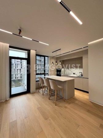 Продаж 2к квартири 78м2 ремонт Файна Таун Салютна Нивки Шевченківський - фото 1