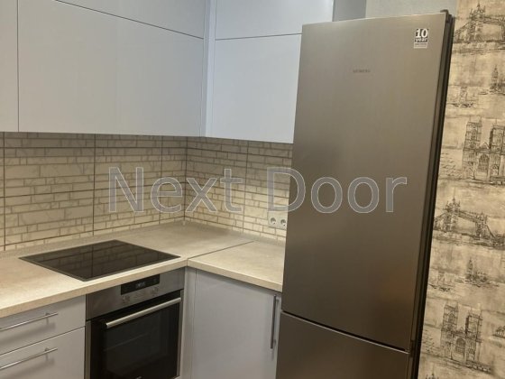 Продам евро двухкімнатну квартиру в ЖК Варшавський 3 Киев