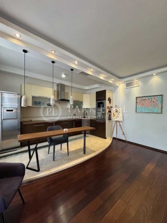 Продаж 3к квартири з ремонтом 100 кв м 9й пов Золотоустівська 50 - фото 1