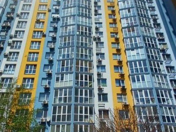 Продаж 1-к квартири вул.  Вишняківська 4 Київ