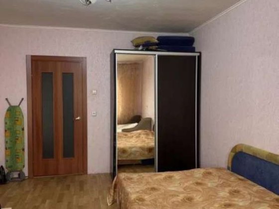 Продаж 1-к квартири вул. Олександри Екстер 3 Київ