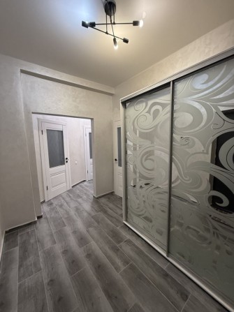 Продам свою квартиру со всей мебелью и техникой, 2 этаж - фото 1
