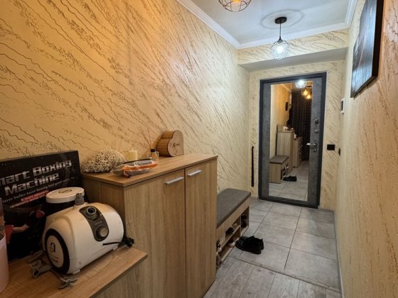 Продам 2-ком квартиру с хорошим ремонтом Совхоз по ул.Молодёжная. Белгород-Днестровский