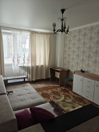 Продам двокімнатну квартиру по вулиці 6-го Грудня 143/3 - фото 1