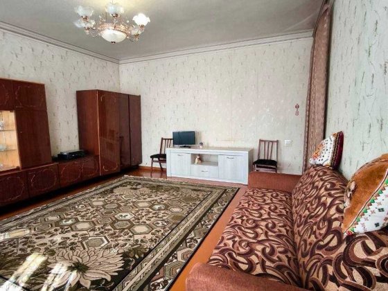 ПРОДАМ 3-кімнатну квартиру в приватному секторі | район Загребелля Бердичів