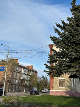 Продам 3-х кімнатну квартиру - фото 1