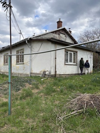 Продаж 3 кімнатноі квартири в 4-оьх квартирному будинку Борислав - фото 1