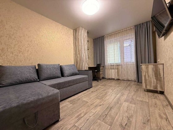 Продаж 3 кімн., квартири, МЕБЛІ та ТЕХНІКА, Лівий берег (б-р Будівельників) Каменское