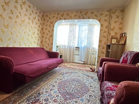 Продам 2х кв.Л/Б 3мкр., возле соснового леса 27500$ Кам'янське