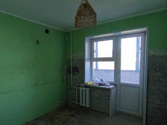 Продам квартиру 3 кім Металургів 56 Каменское