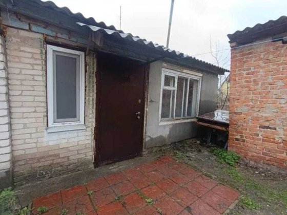 Продам 2-х кімнатну квартиру в Дергачах, р-н центру. Дергачи
