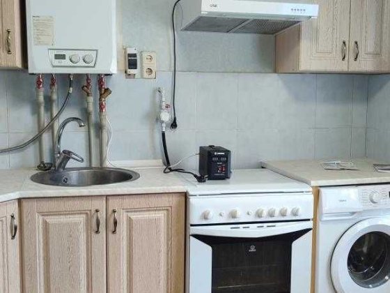 Продам 2-кімнатну квартиру в Дергачах р-н поліклініки центр. Дергачи