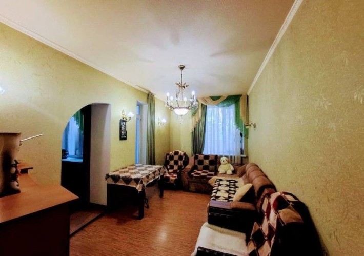Продам велику 2-кімнатну квартиру по вул. Васильєвська - фото 1