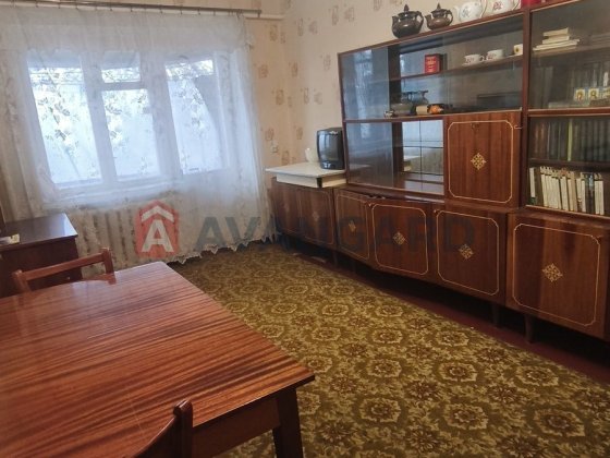 Продам 3 кімнатну квартиру на Черемушках Каменское
