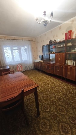 Продам 3 кімнатну квартиру на Черемушках - фото 1