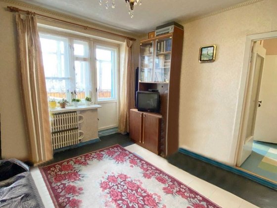 Продам 1 кім.квартиру 11 т. Відродження Басейн Беседова АТБ Каменское