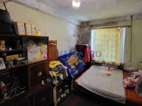 Продам 3 кімнатну квартиру Черемушки під ремонт Каменское