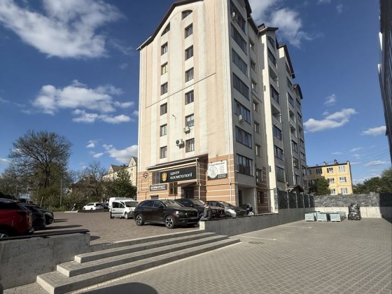 Продаж просторої 2к.квартири 80м2 | вул.Грушевського | м.Дубно Дубно