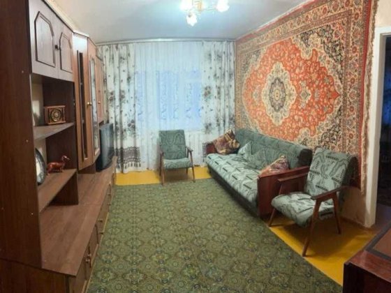 Продам 3-кімнатну квартиру в центрі міста Жовті Води