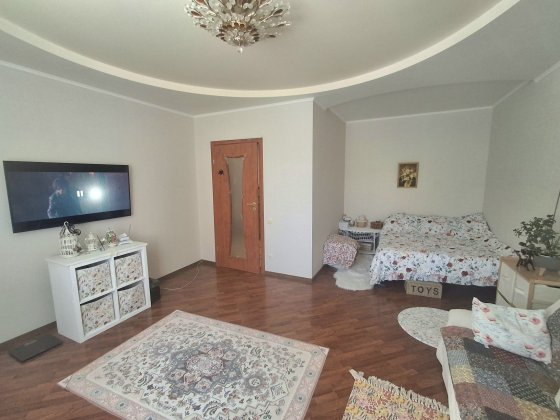 Продам  квартир у  моря . Чорноморськ