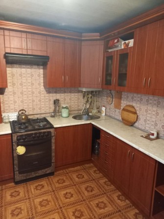 Продам 4-х комнатную квартиру - фото 1