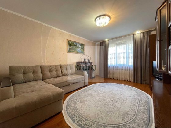 Продам готову 2-х кімнатну квартиру з гаражем Каменец-Подольский