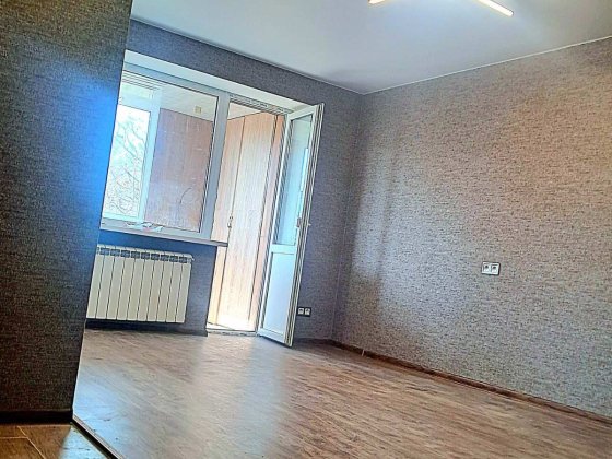 Продам 1 квартира на Парковой Чорноморськ