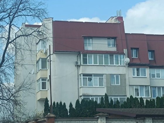 Продається простора 3-ох кімнатна квартира вул.Франка Кам'янець-Подільський