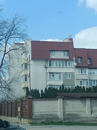 Продається простора 3-ох кімнатна квартира вул.Франка - фото 1